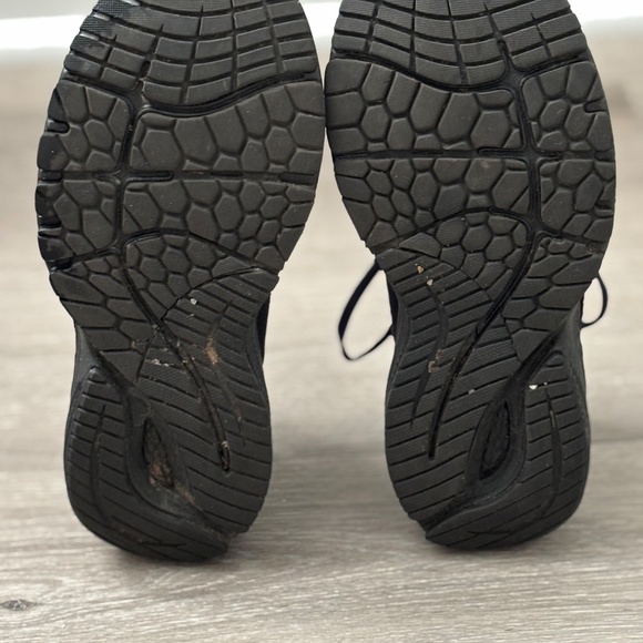 NEW BALANCE Fresh Foam 860v11 Solid BLACK Running Athletic Shoes Womens 8.5 - Picture 7 of 12